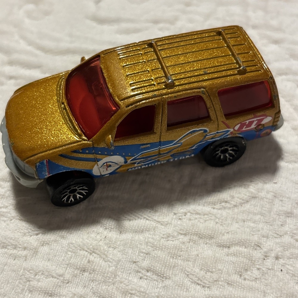 Matchbox Ford Expedition 3" Diecast  Model 1998 Hanger Patrol